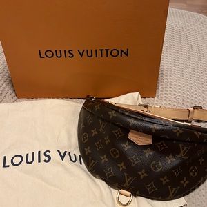 Louis Vuitton bum bag in monogram
